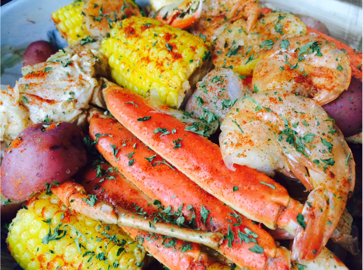 seafood-boil-with-instant-pot-jumbo-shrimp-crab-legs-sweet-sausage